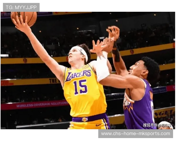 湖人连续抢断后形成高质反击